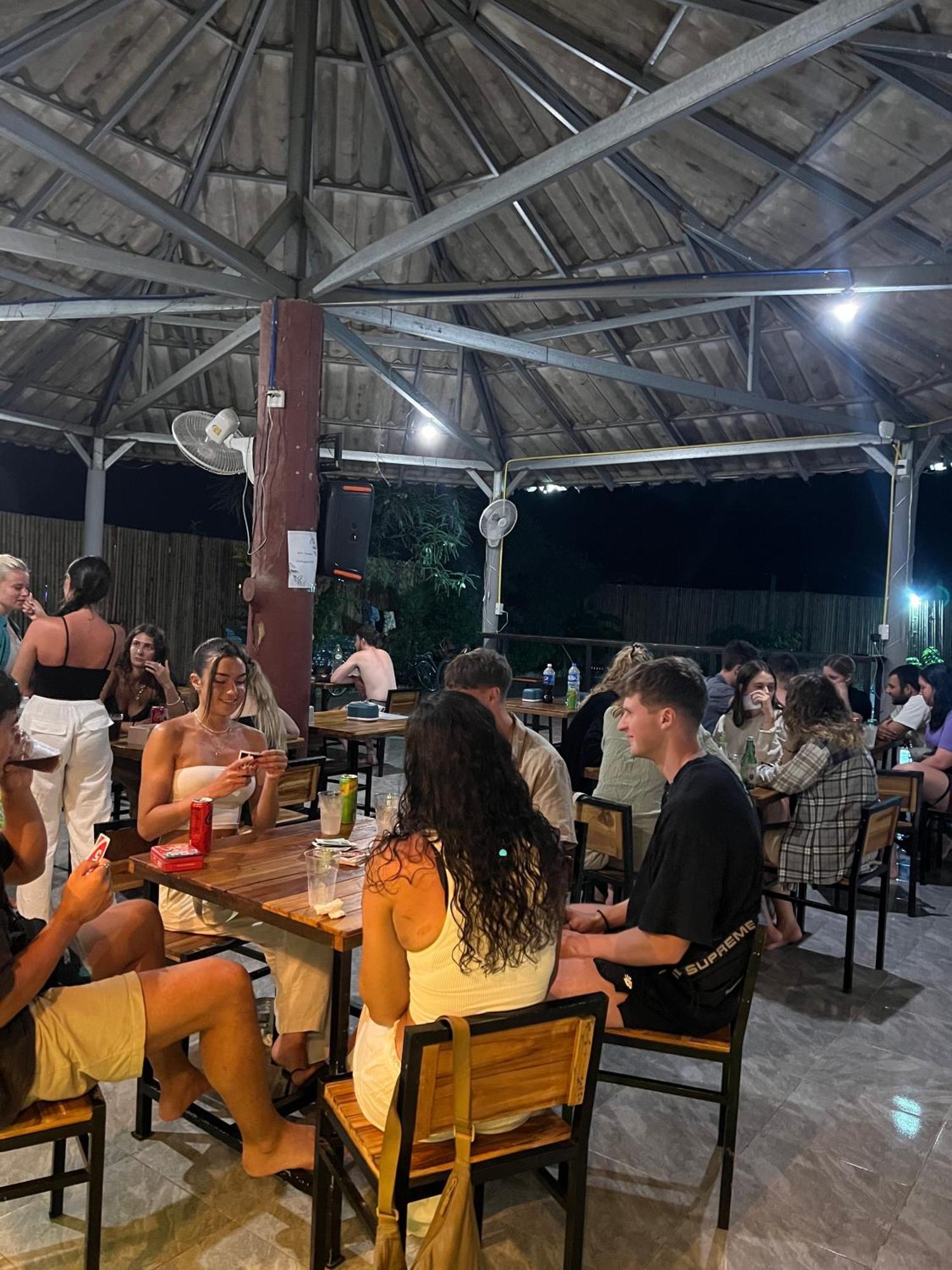 Vang Vieng Chill House ภายนอก รูปภาพ